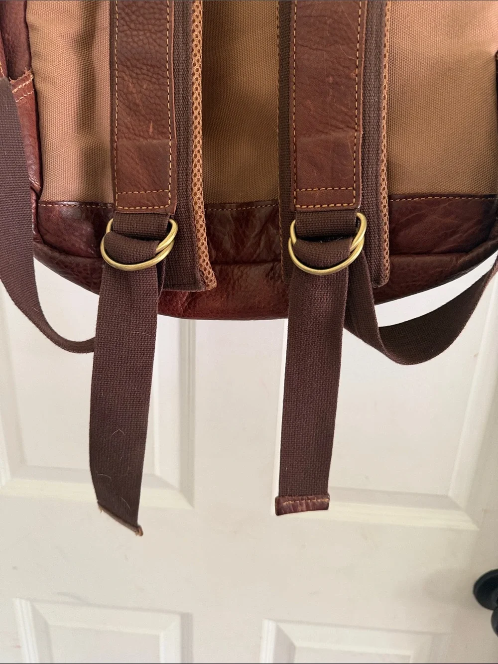 Duluth Trading Co Chestnut Brown Full-Grain Leather Backpack
